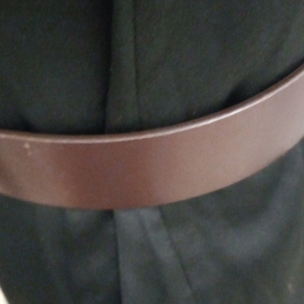 Silver Buckle W/Rhinestones  Leather Belt Size S/med
